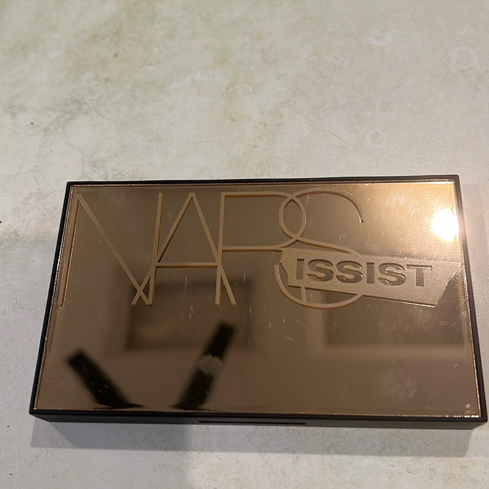 Nars NARSissist WANTED EyeShadow Palette 12 Color
